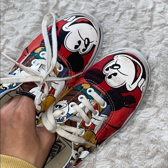 Disney Mickey Mouse vans - Picture 8 of 11